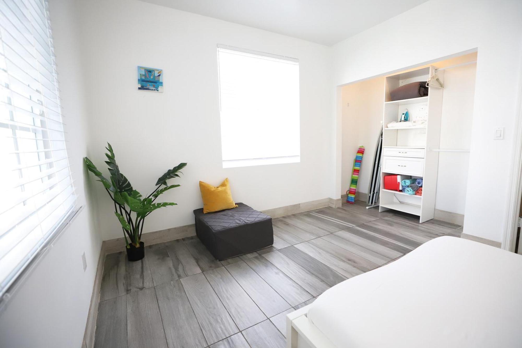 South Beach Steps To Ocean Drive Free Parking & Pet Friendly Маями Бийч Екстериор снимка